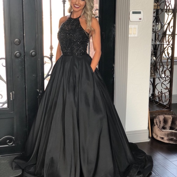 Sherri Hill Dresses & Skirts - Prom Dress